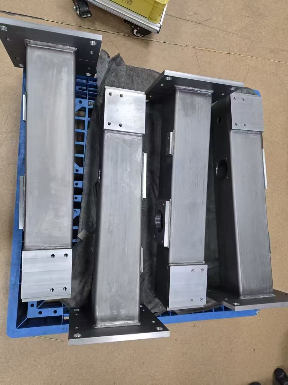 部品加工及び組立